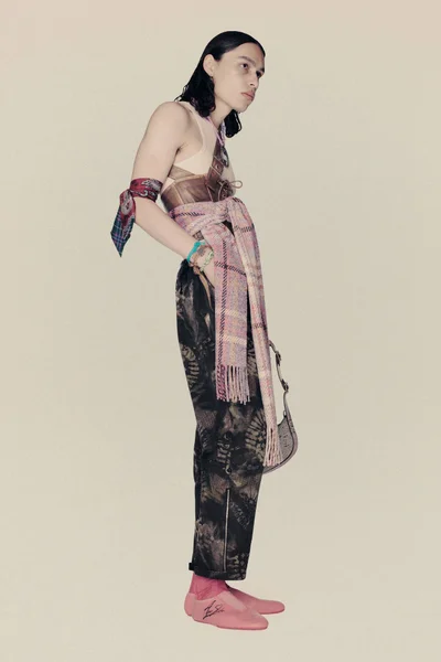 Look 25